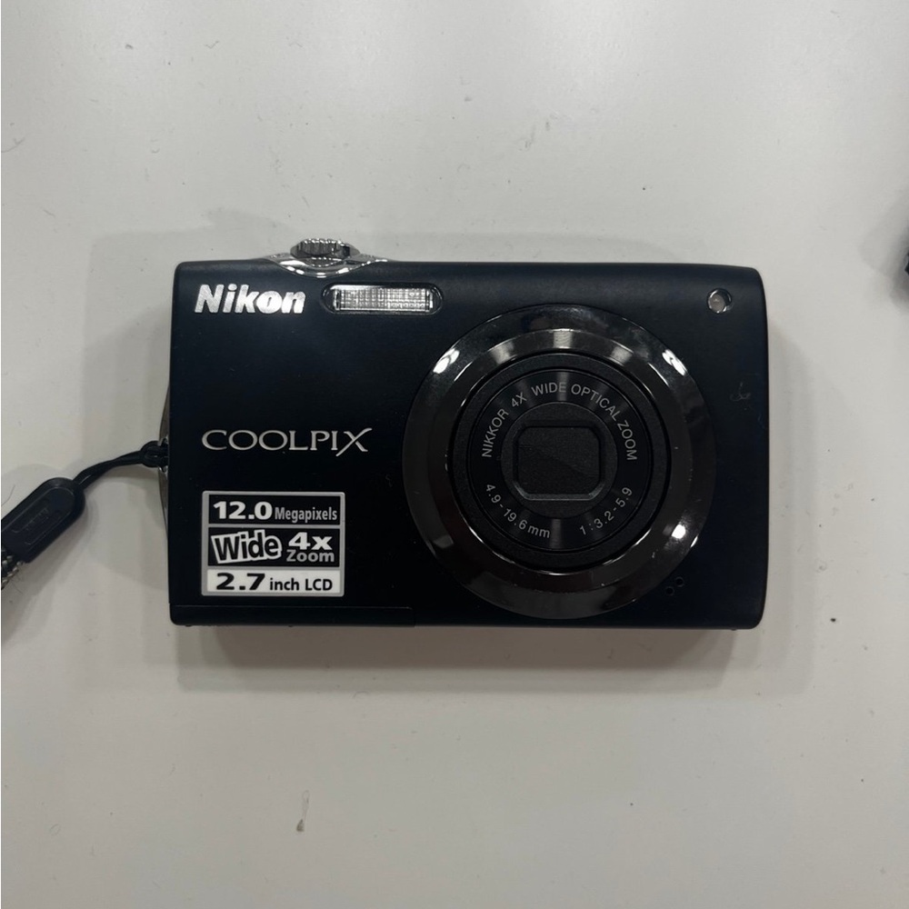 Nikon coolpix camera